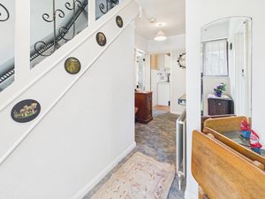 HALLWAY- click for photo gallery